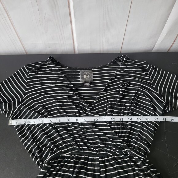 Billabong Romper, M, Black/White Stripes Shorts Romper. - Picture 4 of 7